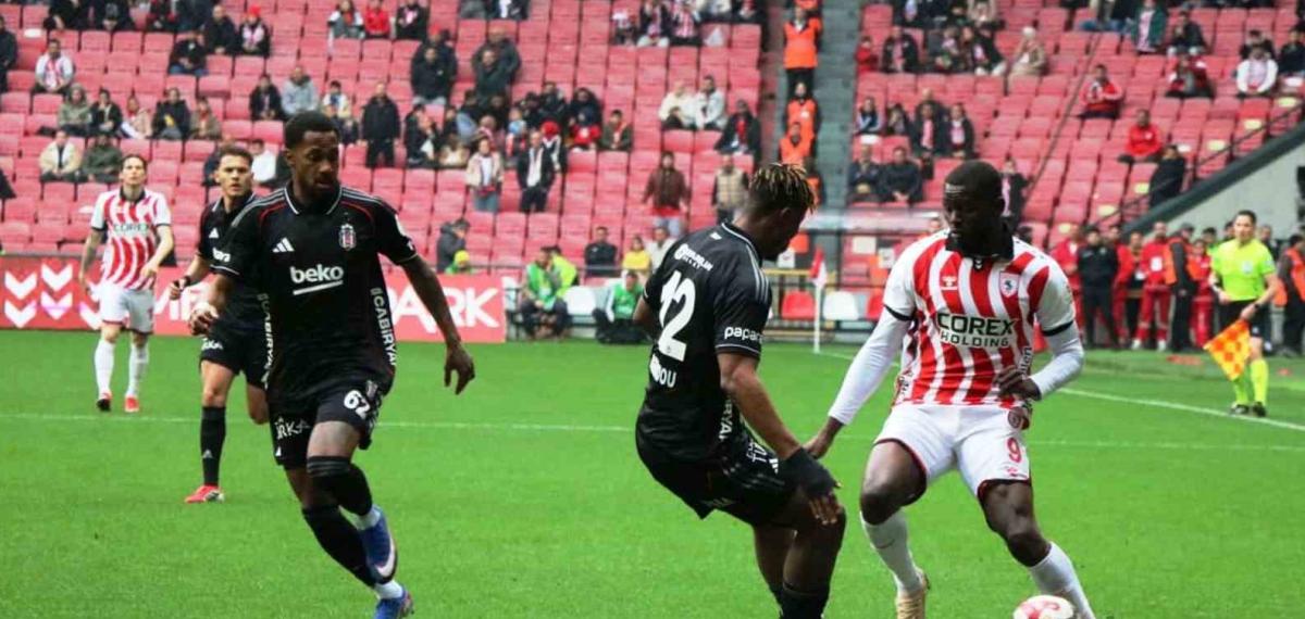 Trendyol Süper Lig: Samsunspor: 0 – Beşiktaş: 0 (İlk Yarı)