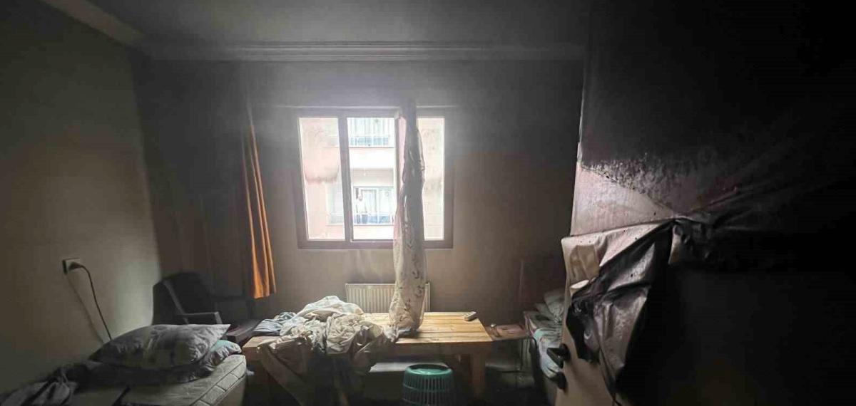Turgutlu’da Evini Ateşe Veren Şahıs Kalp Krizinden Hayatını Kaybetti