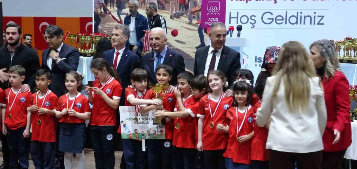 Ümraniye’de Geleneksel Çocuk Oyunları ve Fiziksel Etkinlikler Tamamlandı