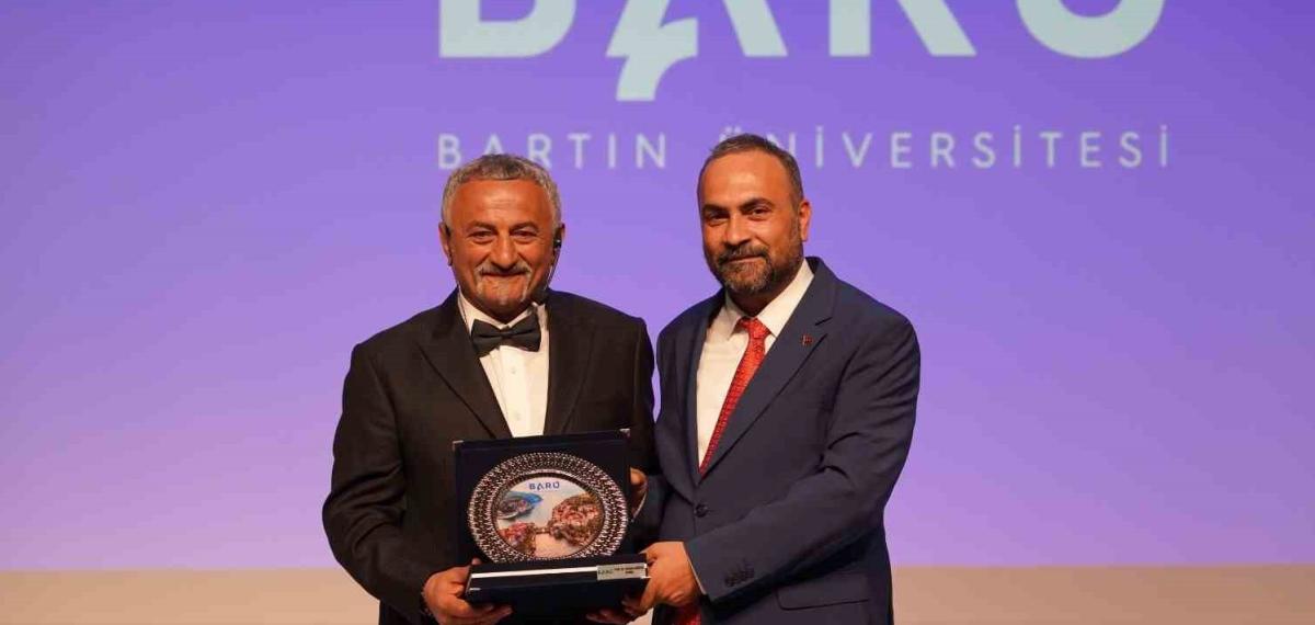 Ünlü Saç Stilisti Üniversite Öğrencileriyle Buluştu