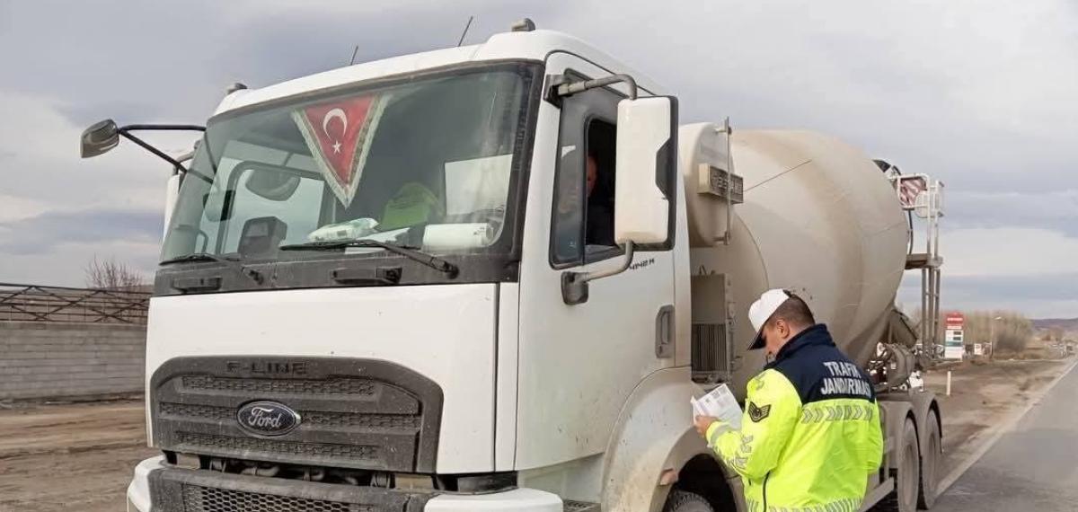 Yozgat İl Jandarma Komutanlığı Üç Ayda 522 Bin 364 Kişiyi Sorguladı