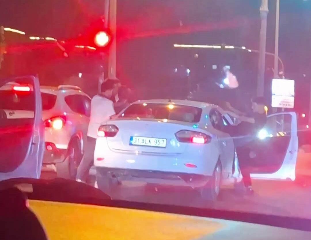 Tartıştıkları Sürücüye Araçtan İnerek Saldıran 3 Kişiye 540 Bin TL Ceza