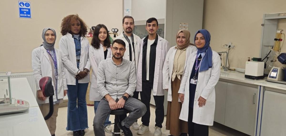 Akciğer ve Kolorektal Kanserlerine Yönelik Geliştirilen Yeni Molekül Projesi TÜBİTAK Tarafından Desteklendi