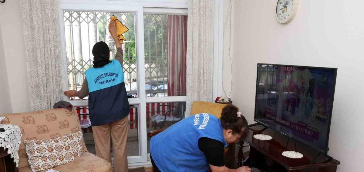 Akdeniz Belediyesinden Gönülleri Isıtan Bayram Hediyesi