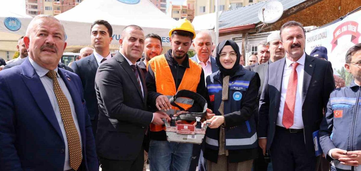 Akyurt’ta Hanımlar Lokali, Taziye Evi ve Gündüz Bakımevinin Temelleri Atıldı