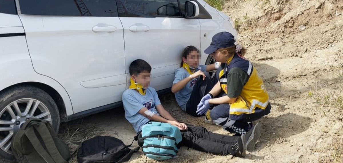 Antalya’da Okul Servisi Şarampole Devrildi: 6 Öğrenci Yaralı