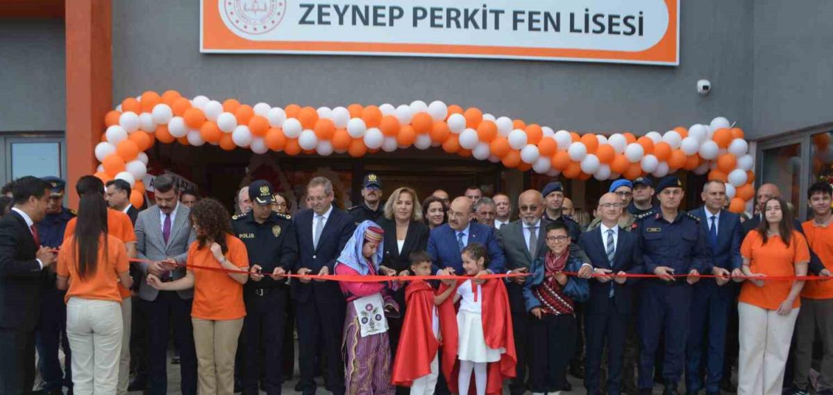 Ayvalık’ta Fen Lisesi Özlemi Sona Erdi