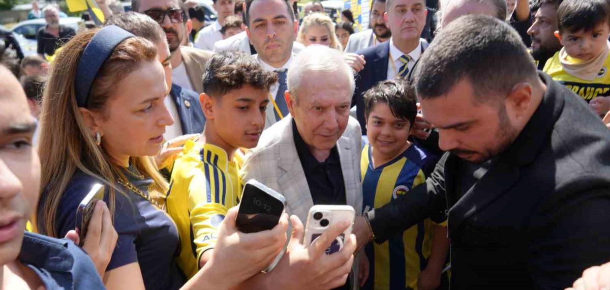 Aziz Yıldırım: “İki Santrforla Prensipte Anlaştık”