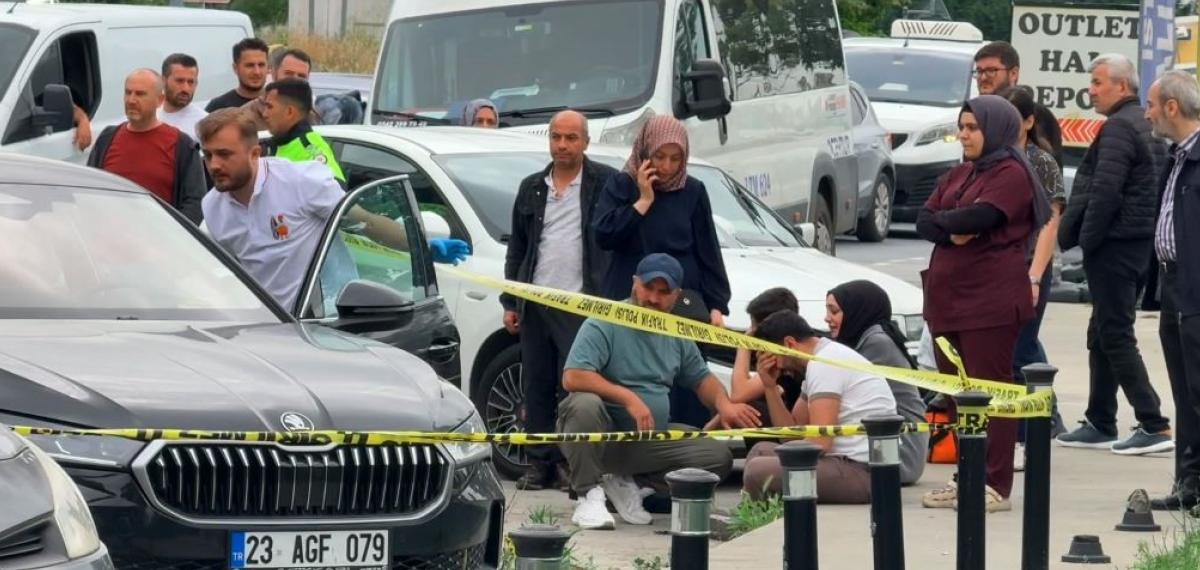 Bağcılar’da Bir Kişi Otomobilin Bagajında Ölü Bulundu
