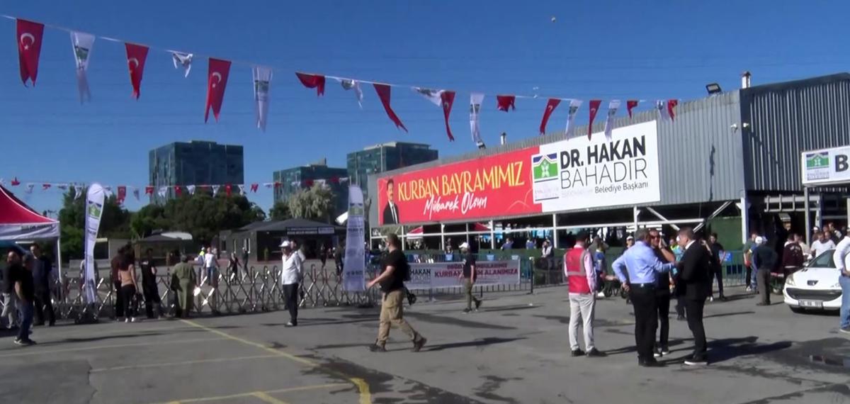 Bahçelievler’de İlk Kurban Kesimleri Yapıldı