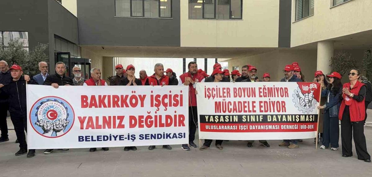 Bakırköy Belediyesi Önünde “İşten Çıkarma” Tepkisi