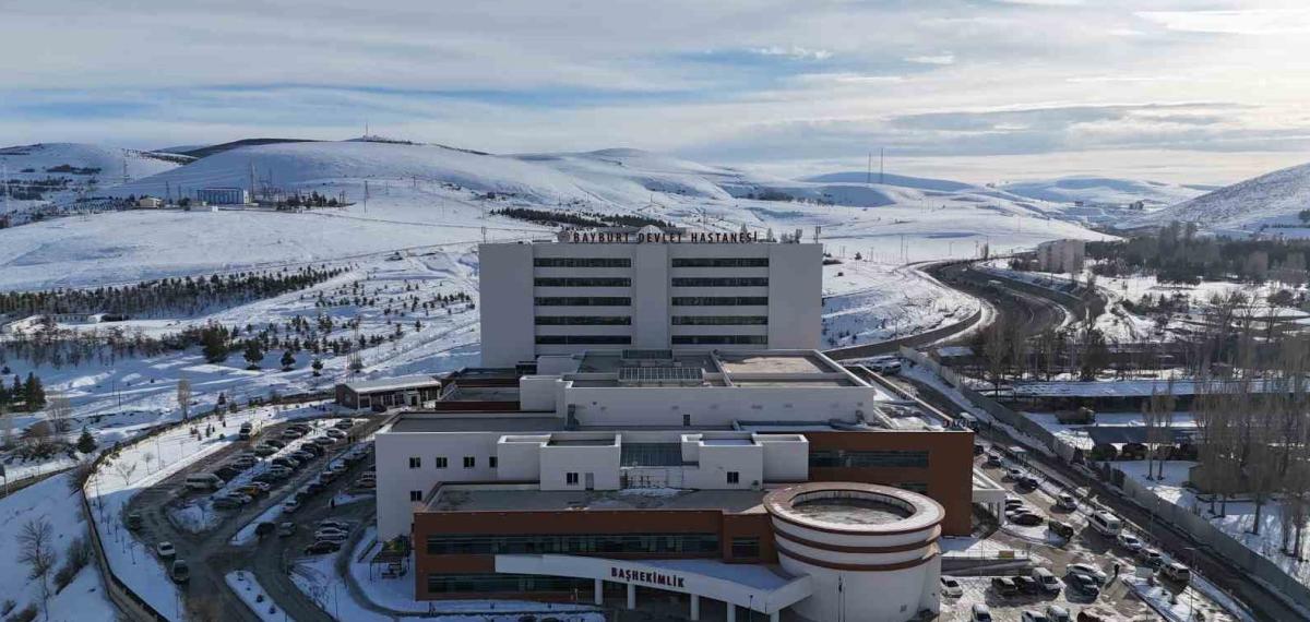 Bayburt Devlet Hastanesinde Nisan Ayında 46 Bin 420 Hasta Muayene Edildi