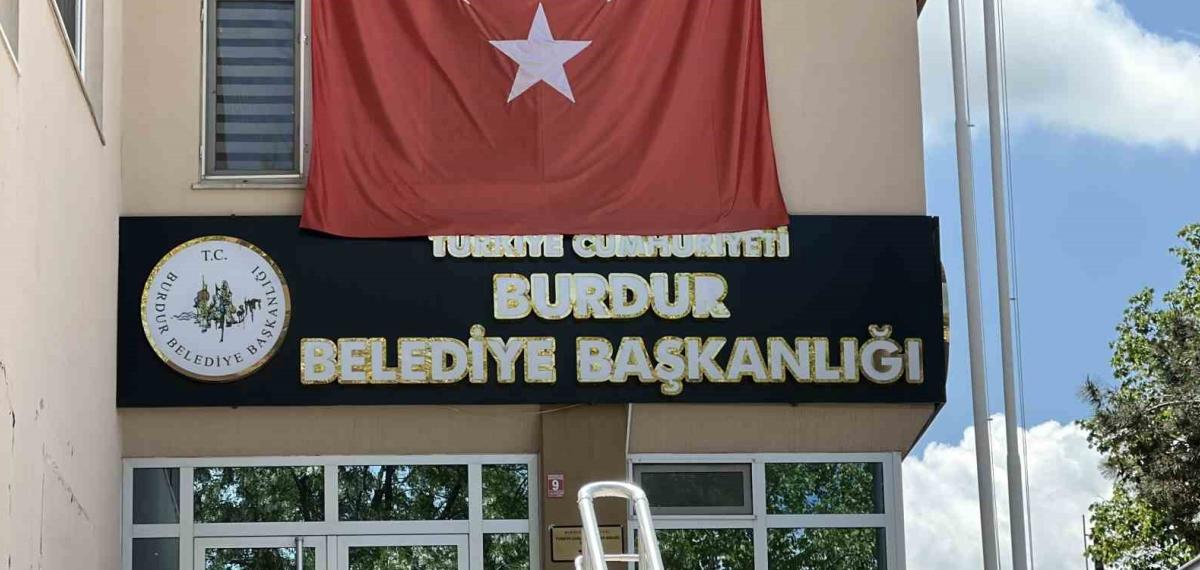 Burdur Belediyesi’ne Yönelik Soruşturmada ’Görevi Kötüye Kullanma’ Suçundan 51 Sanık Hakkında Hazırlanan İddianame Kabul Edildi