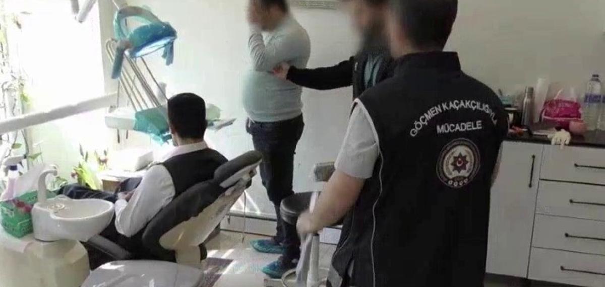 Bursa’da Sahte Doktor Çetesi Çökertildi… Evleri Kaçak Kliniğe Çevirmişler
