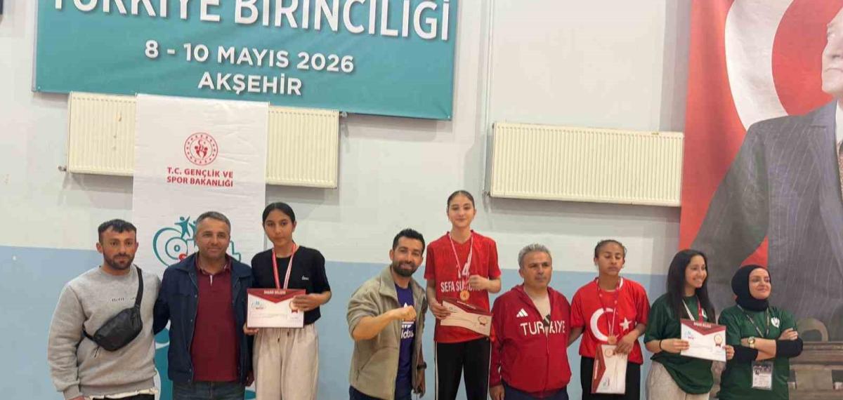 Çifte Şampiyon Sudenaz’dan Manisa’ya Gurur