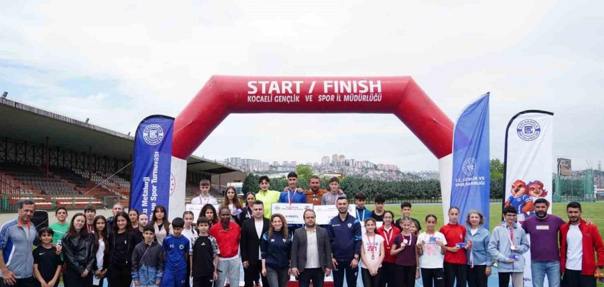 Çolakoğlu Metalurji, 19 Mayıs’ı Genç Sporcularla Kutladı