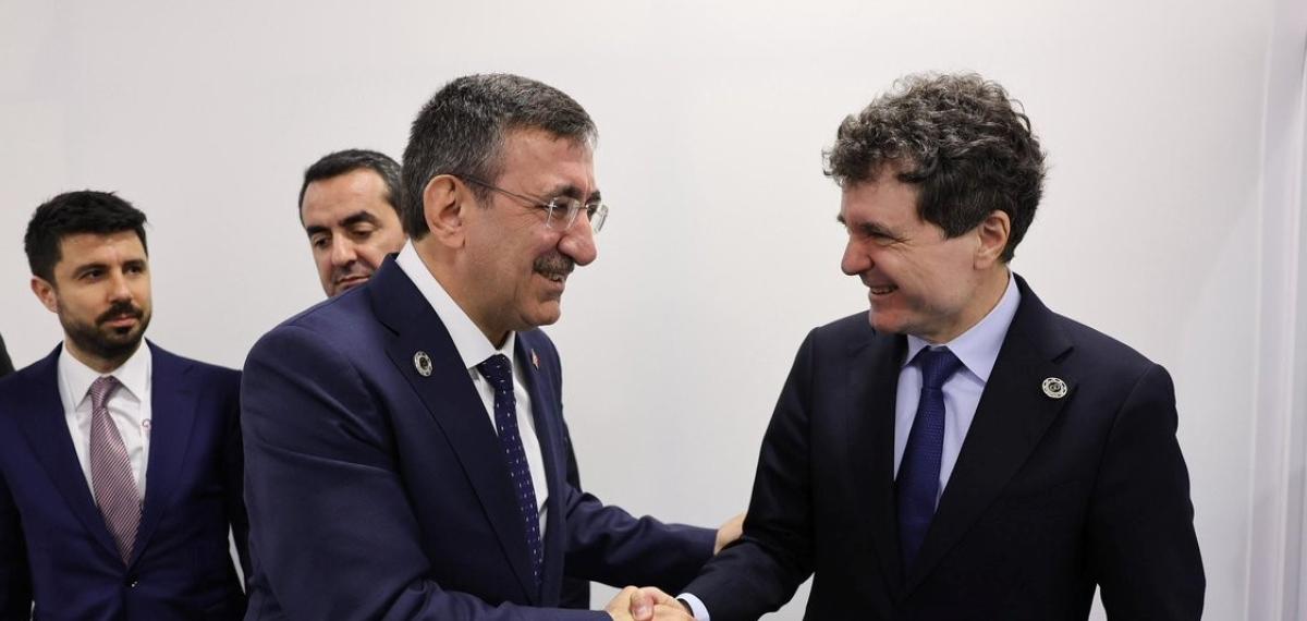 Cumhurbaşkanı Yardımcısı Yılmaz, Romanya Cumhurbaşkanı Dan’la Görüştü