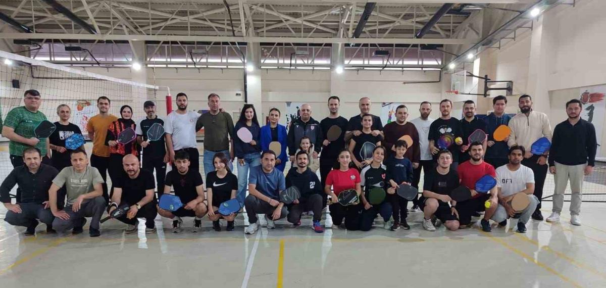 Dezenformasyona Karşı Pickleball