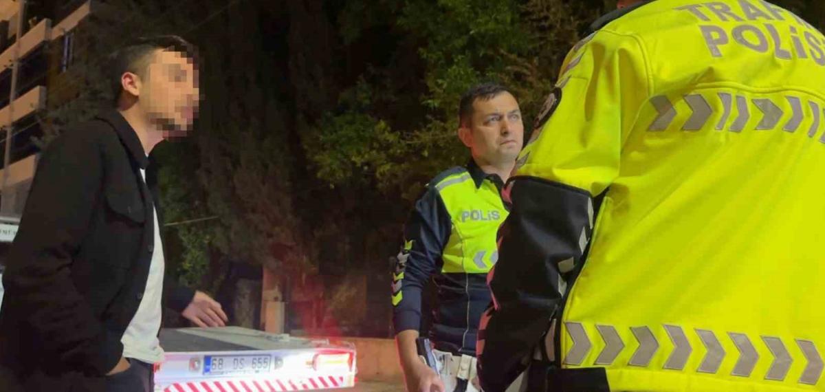 Dur İhtarına Uymayan Alkollü Sürücünün Polisi İkna Çabaları Sonuç Vermedi