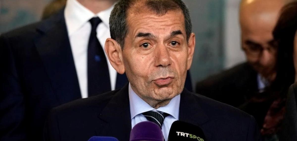Dursun Özbek, Listesini Divan Kuruluna Teslim Etti