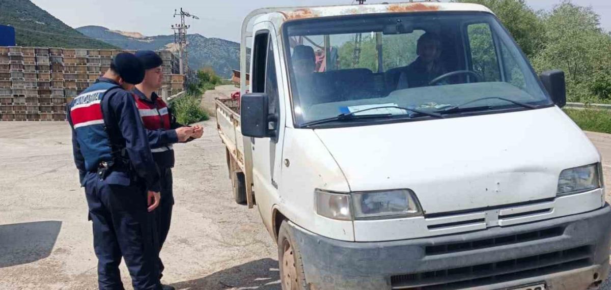 Eğirdir’de Bayram Öncesi Hayvan Sevklerine Sıkı Denetim
