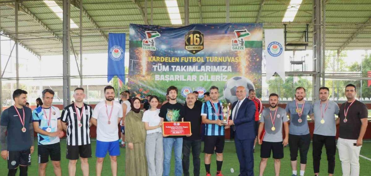 Eğitim-Bir-Sen Adana Tarafından Düzenlenen 16. Kardelen Futbol Turnuvası Tamamlandı