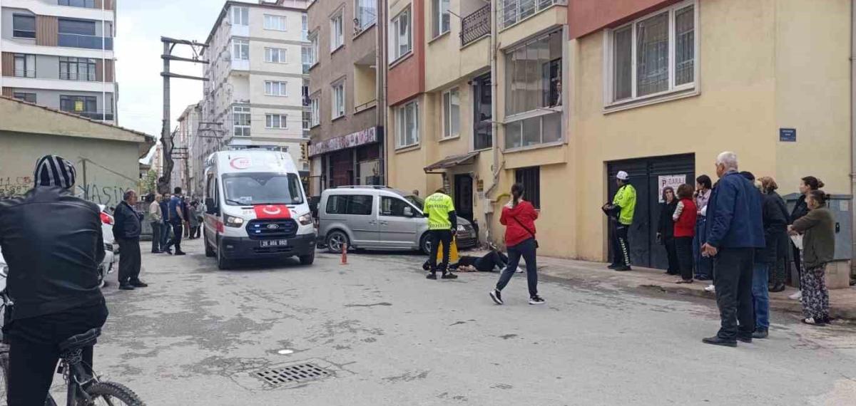 Eskişehir’de Araç Yayalara Çarptı: 2’si Ağır 3 Yaralı