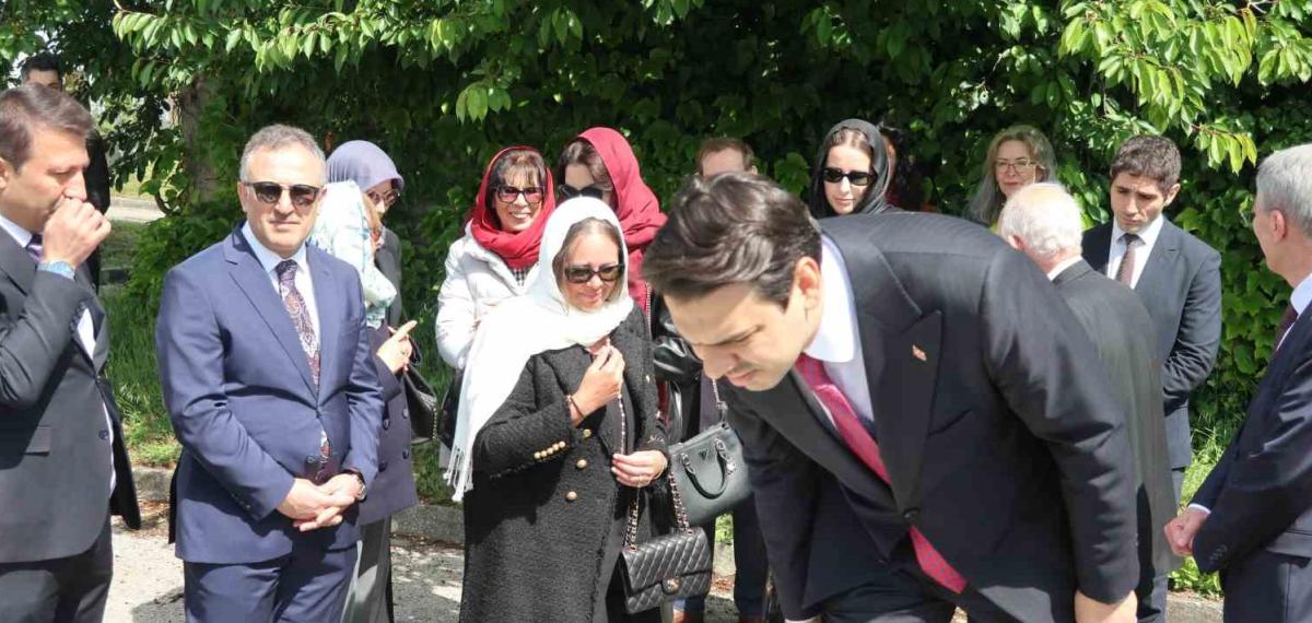 Fransa’da Şehzade Osman Fuad Efendi ile Adile Sultan’ın Kabirleri Yenilendi