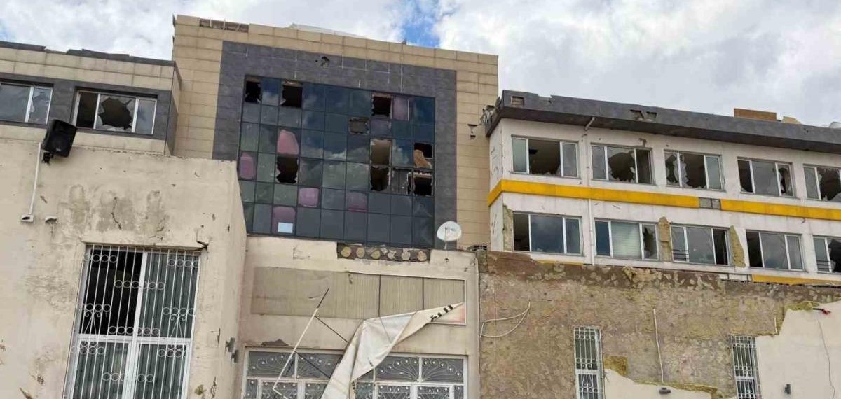 Gaziantep’teki ’Süper Hücre’ Okulda Ağır Hasara Neden Oldu