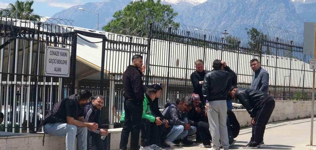 Genç Motokurye Geçirdiği Kazada Hayatını Kaybetti