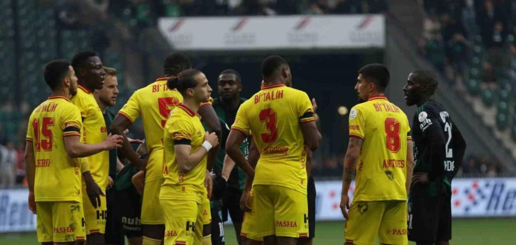 Göztepe Deplasmanda Geçen Sezonu Geçti