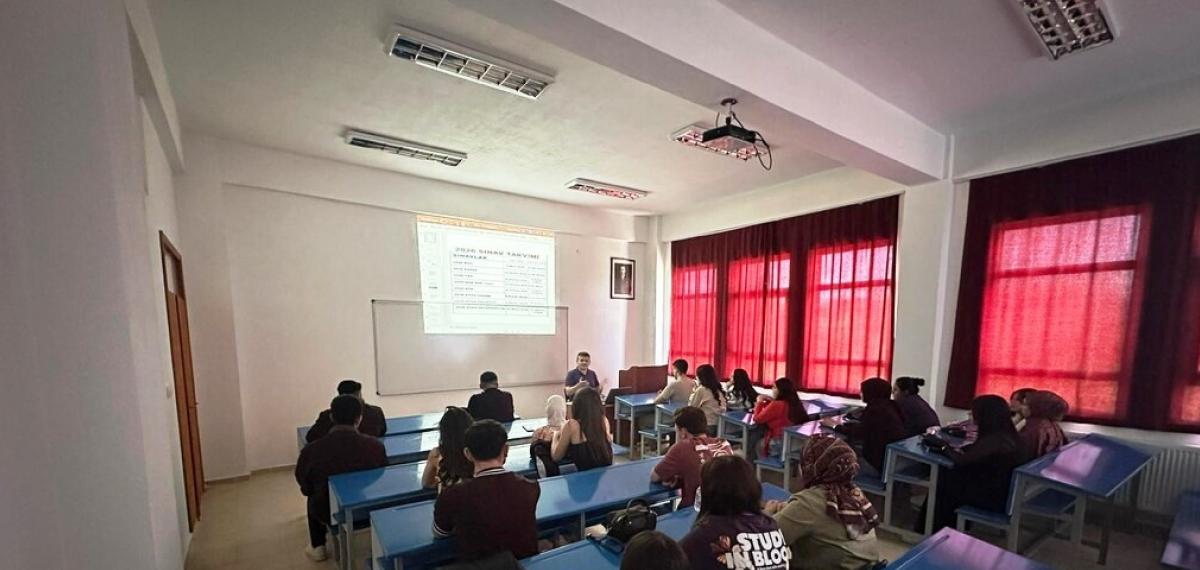 Hisarcık Myo’da “Danışman-Öğrenci Paylaşım Saatleri” Etkinliği