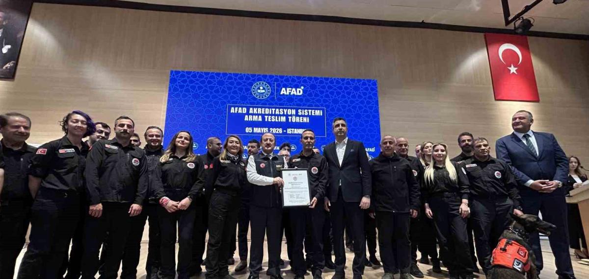 İstanbul’da 2 Bin 141 Arama Kurtartma Gönüllüsü Afad Peçini Taktı