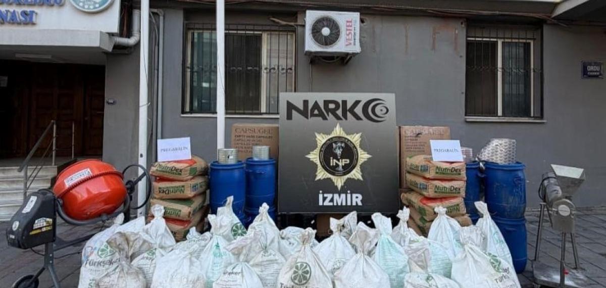 İzmir’de Zehir Tacirlerine Dev Darbe: 11 Milyondan Fazla Uyuşturucu Hap Ele Geçirildi