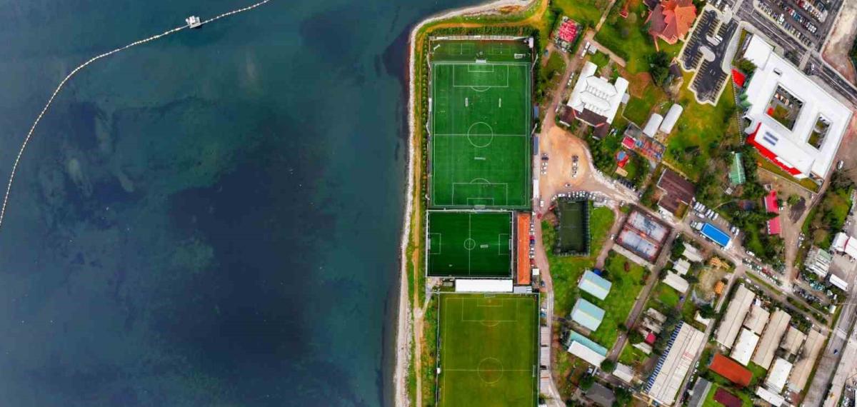 İzmit’te Sahil Şeridi Eğitim, Spor ve Sosyal Projelerle Yeniden Şekilleniyor