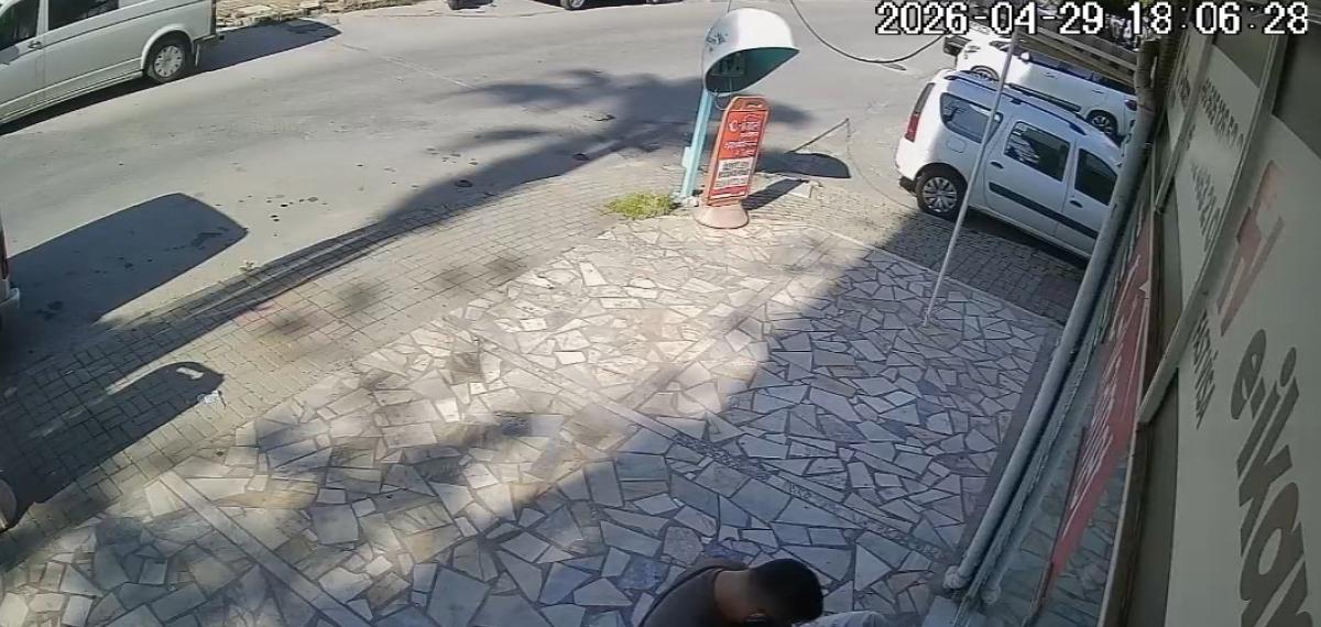 Kadın Bulduğu 700 Euroyu Zabıtaya Teslim Etti