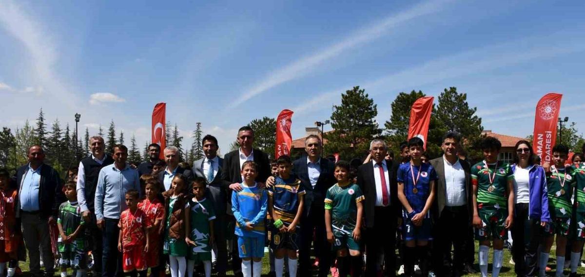 Karaman’da Kırsaldaki Çocuklar Yeşil Sahada Buluştu