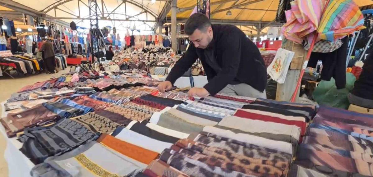 Kütahya’da ’Bayram Pazarı’ Hareketliliği Başladı