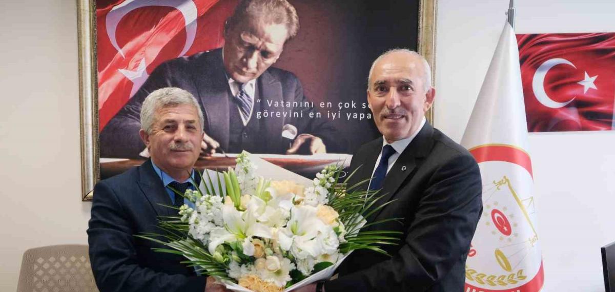 Mazbatayı Alan Odakır: “Hizmetlerimizle Konuşulmaya Devam Edeceğiz”