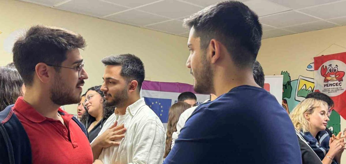 Menteşe’de Kültür Köprüsü: Gençler İngilizceyi Yaşayarak Öğreniyor