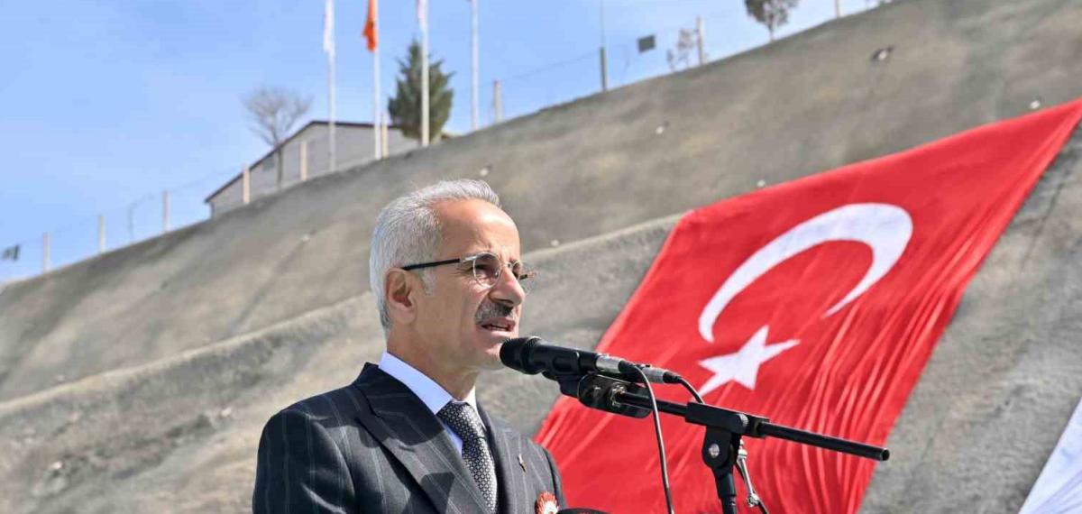 Mersin-Adana-Osmaniye-Gaziantep Hızlı Tren Hattı’nda Çalışmalar Devam Ediyor