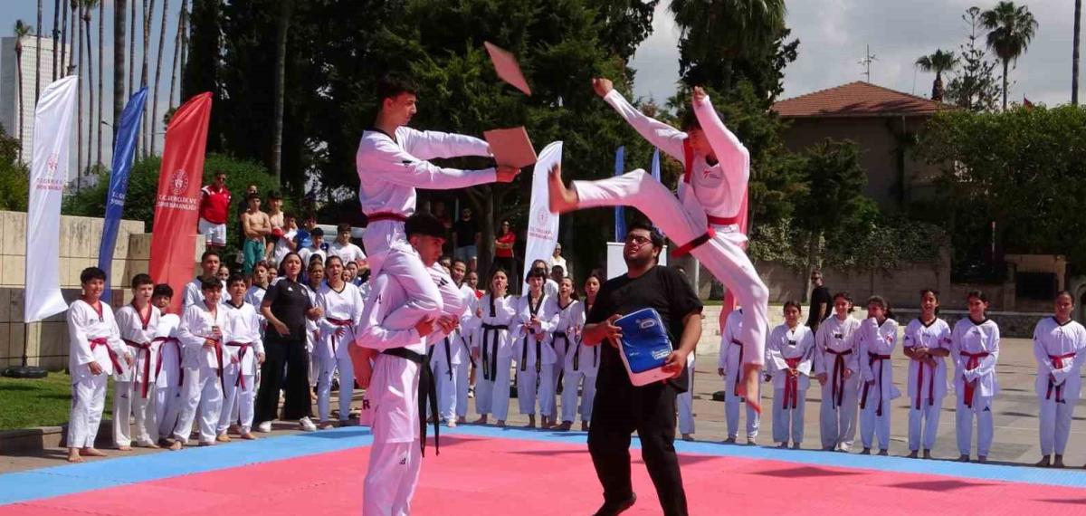 Mersin’de 19 Mayıs Coşkusu Gençlik Haftası ile Başladı