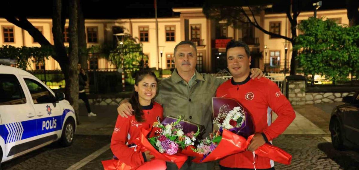 Muğla’da Şampiyonlara Görkemli Karşılama