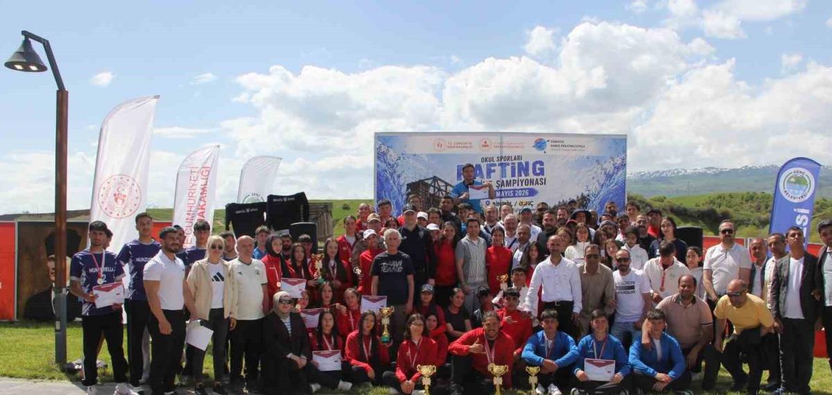 Murat Nehri’nde Kano Heyecanı Sona Erdi:400 Sporcu Kıyasıya Yarıştı
