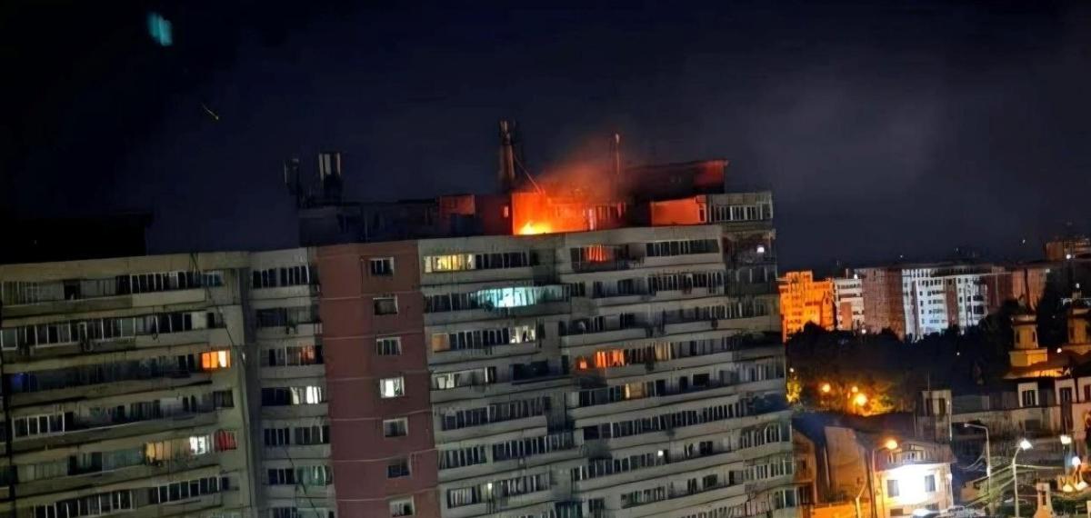 NATO Üyesi Romanya’daki Bir Apartmana Rus İha’sı İsabet Etti: 2 Yaralı