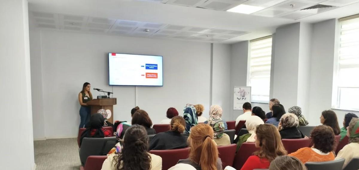 Nazilli’de Sağlık Çalışanlarına “Kronik Hastalıklar” Eğitimi Verildi