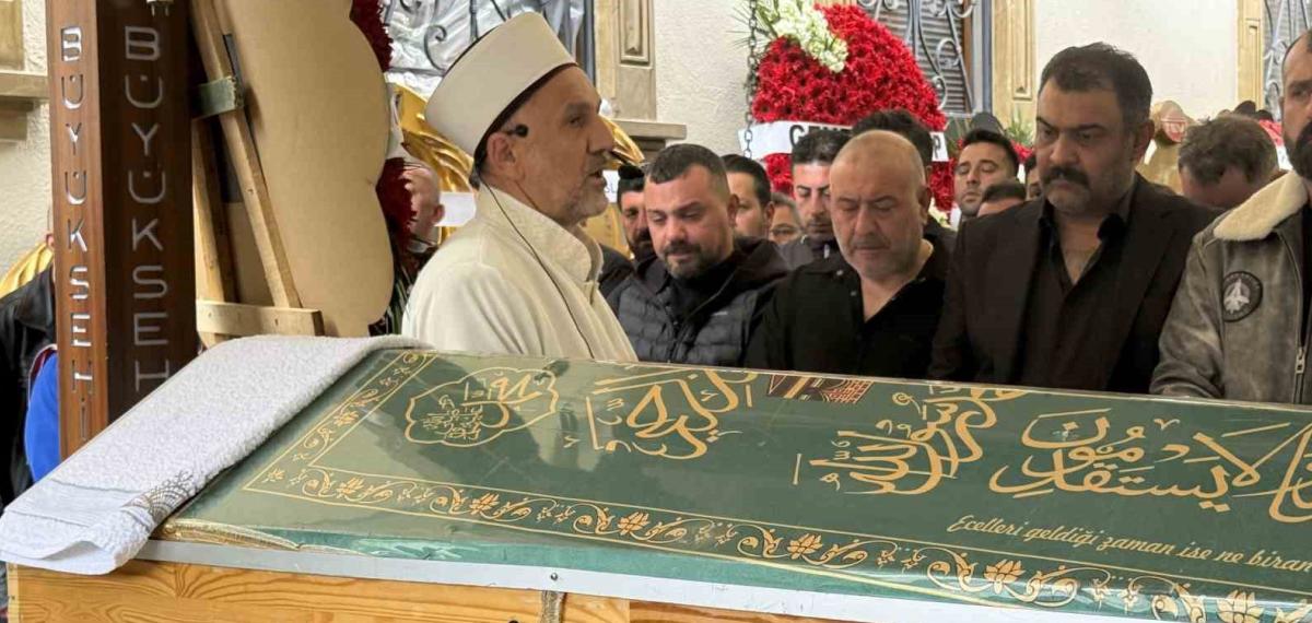 Ortağını Öldürmüştü, 3 Sene Önce de Kız Arkadaşını Yaralamış