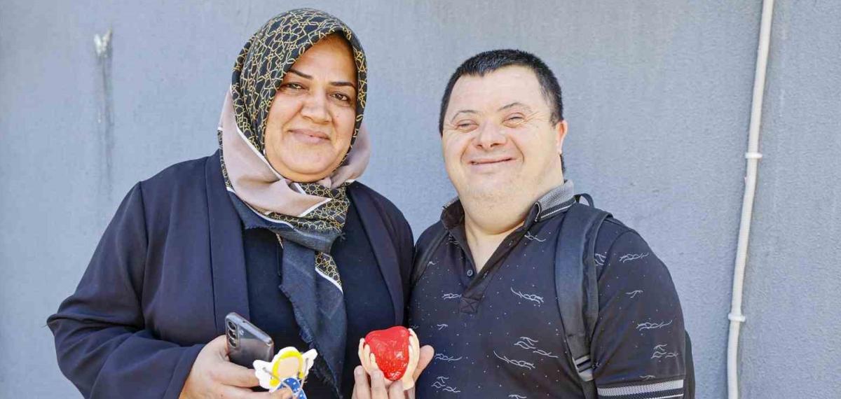 Özel Bireylerden Anneler Günü’ne Anlamlı Sürpriz