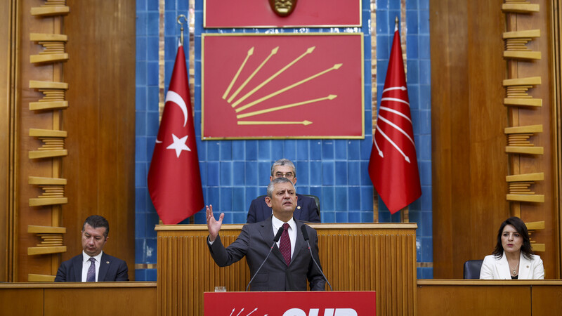 CHP Lideri Özgür Özel: “Türkiye Siyaseti Tehdit Altındadır, Bu Parti Teslim Olanların Partisi Değil”
