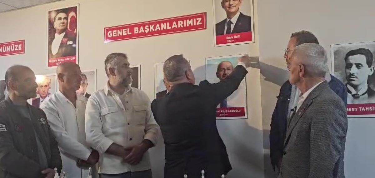 Parti Binasından Kılıçdaroğlu’nun Fotoğrafı Kaldırıldı